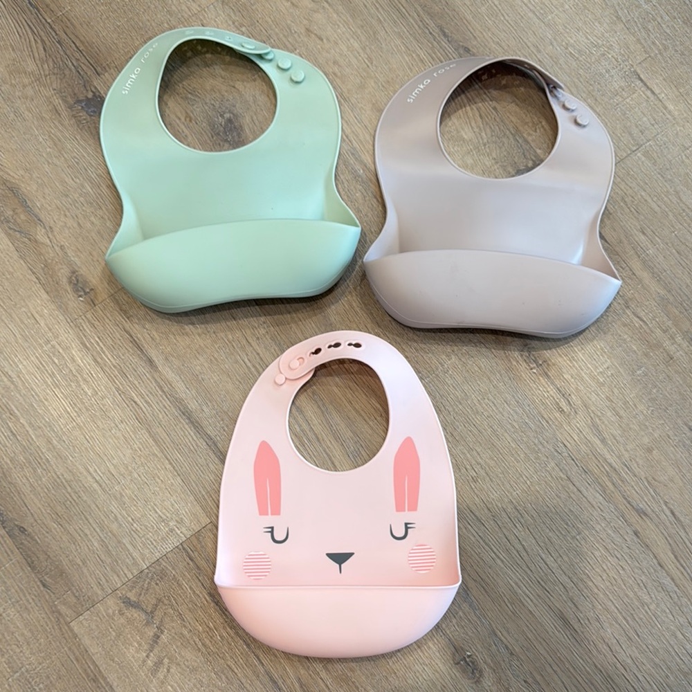 Simka Rose Silicone Bibs